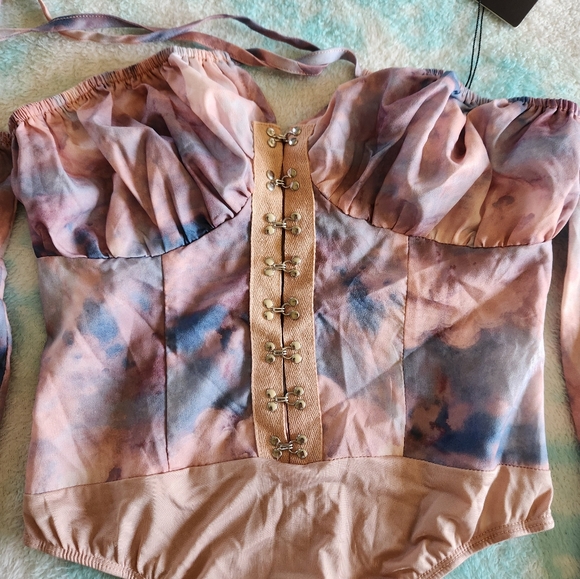 NWT Corset-top Balletcore PrettyLittleThing  Off shoulder Bodysuit Sz 2 - Picture 3 of 13